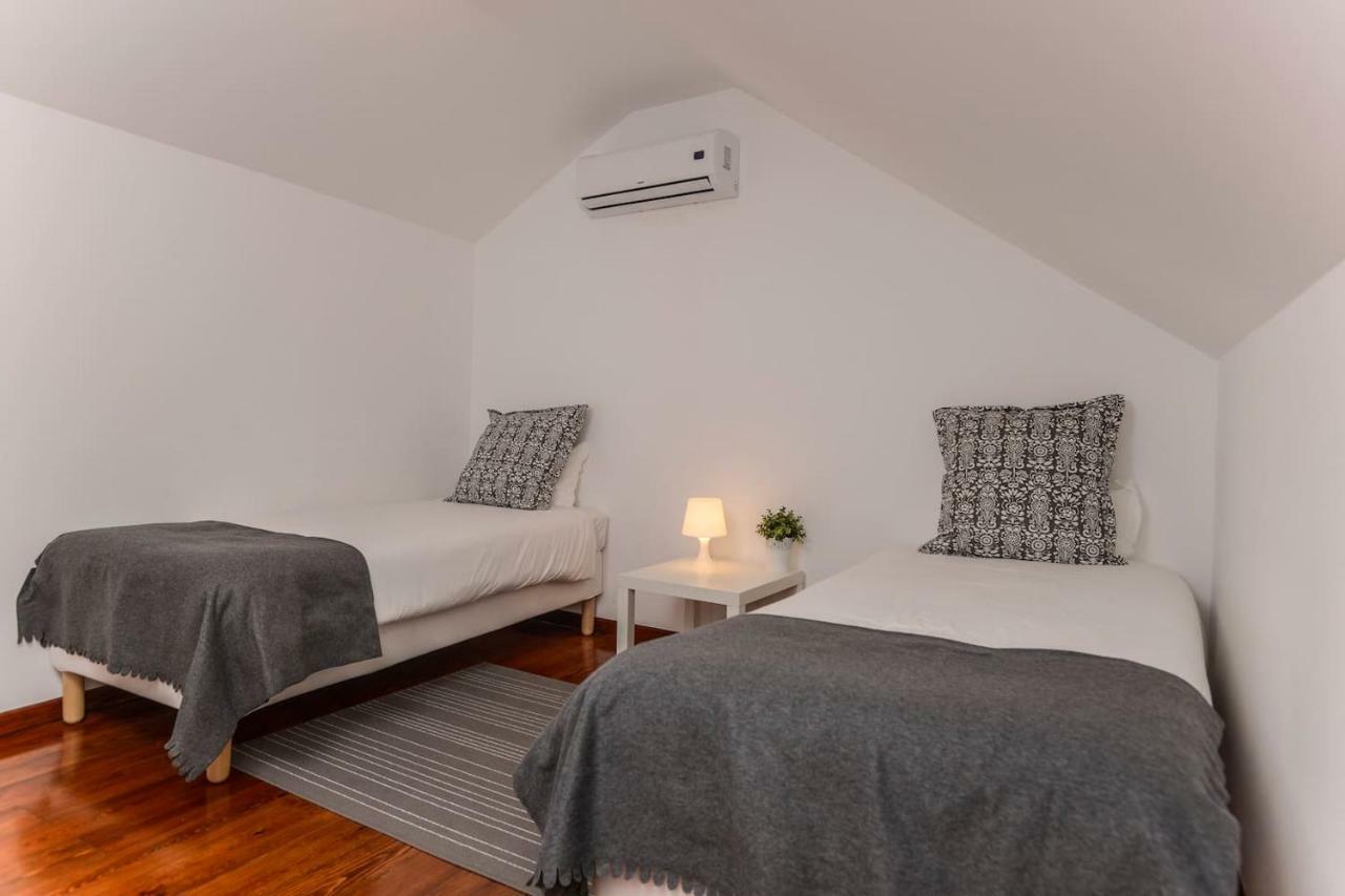 Seaside Family Townhouse - 100M From The Sea! Leilighet Cascais Eksteriør bilde