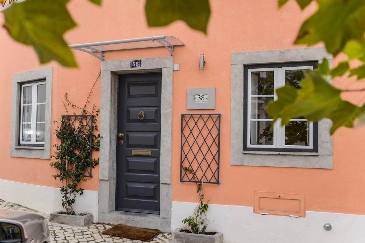 Seaside Family Townhouse - 100M From The Sea! Leilighet Cascais Eksteriør bilde